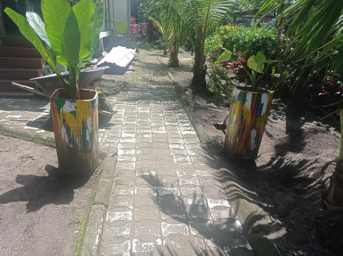 Los Cocos Hostal Bazan Exterior foto