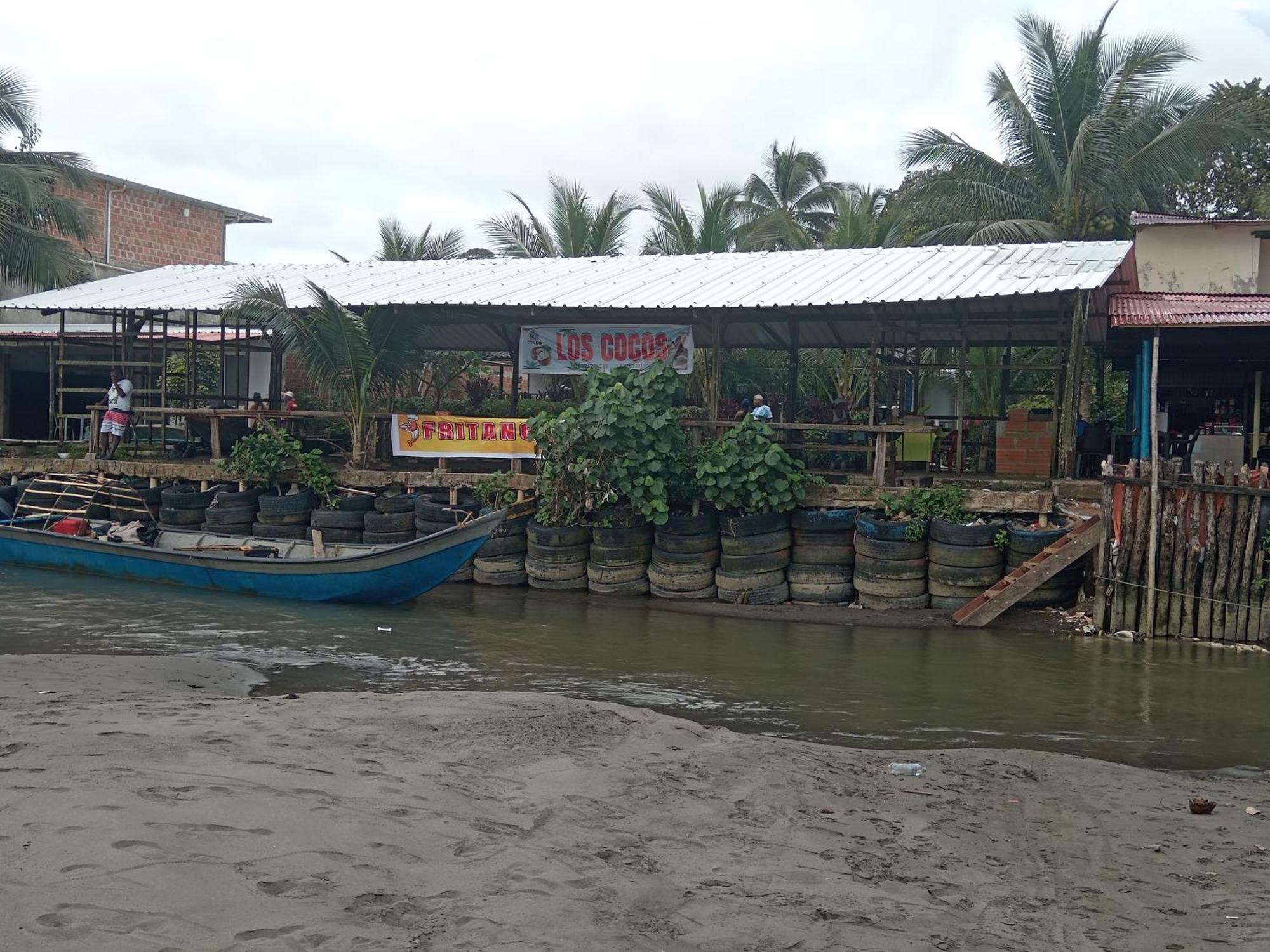 Los Cocos Hostal Bazan Exterior foto